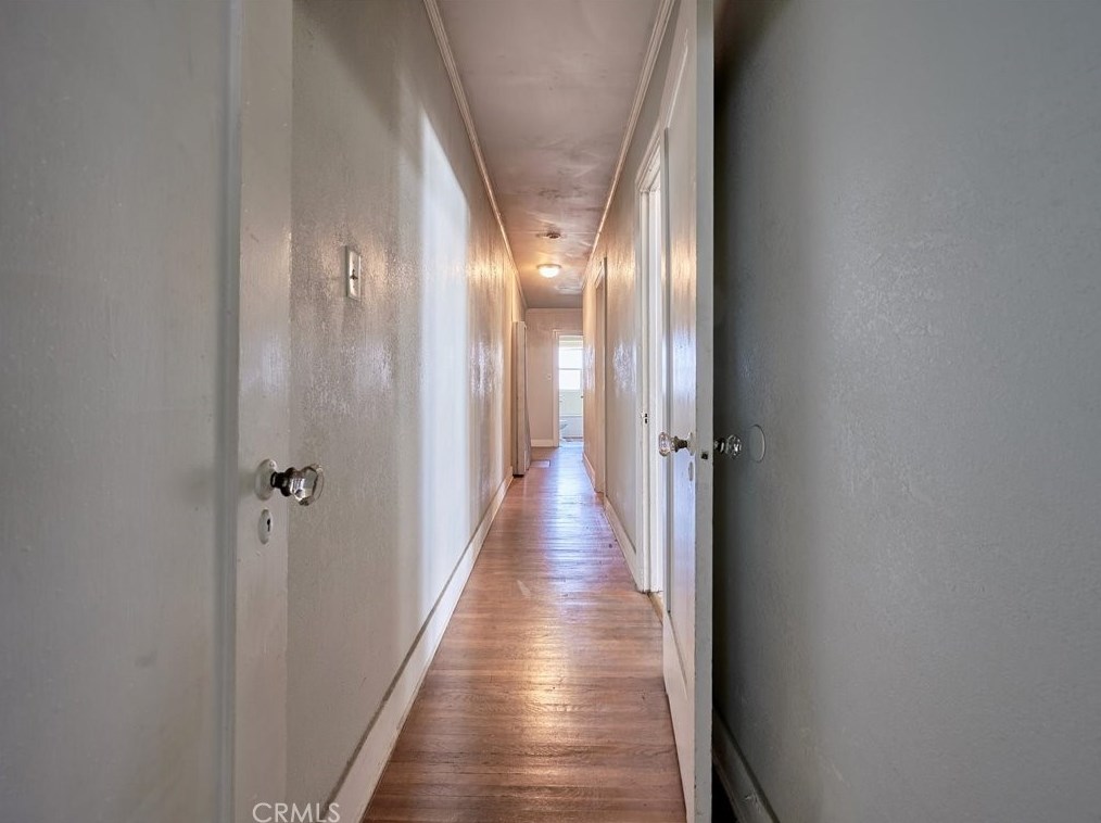 2045 Palm Grove Ave, Los Angeles CA  90016-2319 exterior