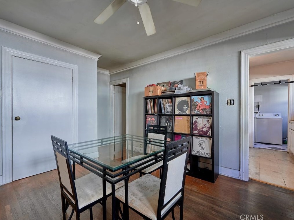 2045 Palm Grove Ave, Los Angeles CA  90016-2319 exterior