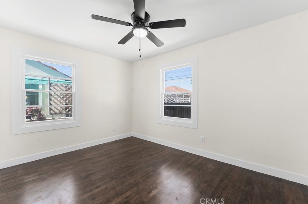 4703 Ashworth St, Lakewood CA  90712-1219 exterior