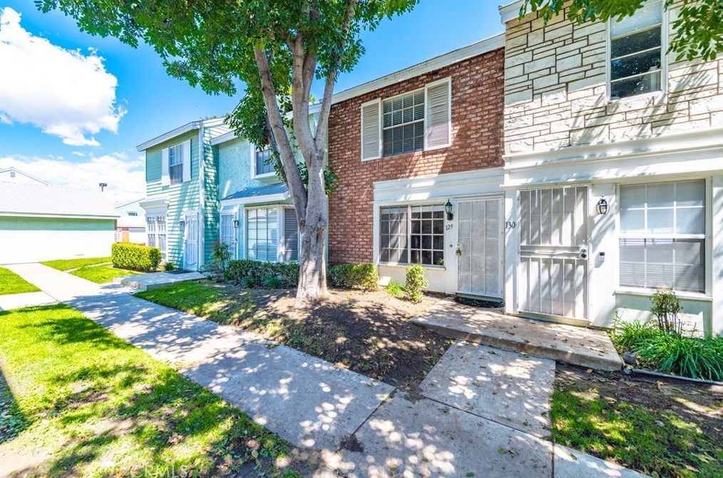 5640 Riverside Dr #129, Chino, CA 91710