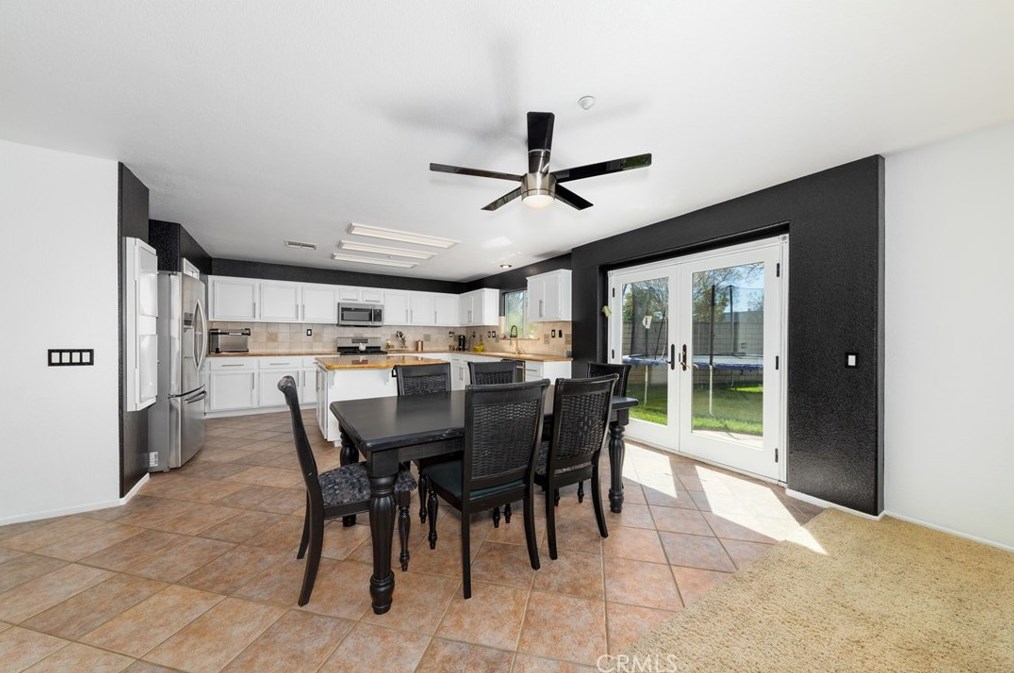 14395 Quail Ct, Fontana CA  92336-3625 exterior