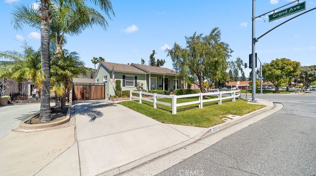 603 Lochleven St, Glendora, CA 91741