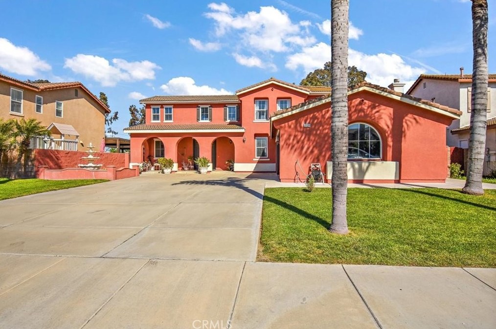 7126 Dove Valley Way, Corona, CA 92880-8929