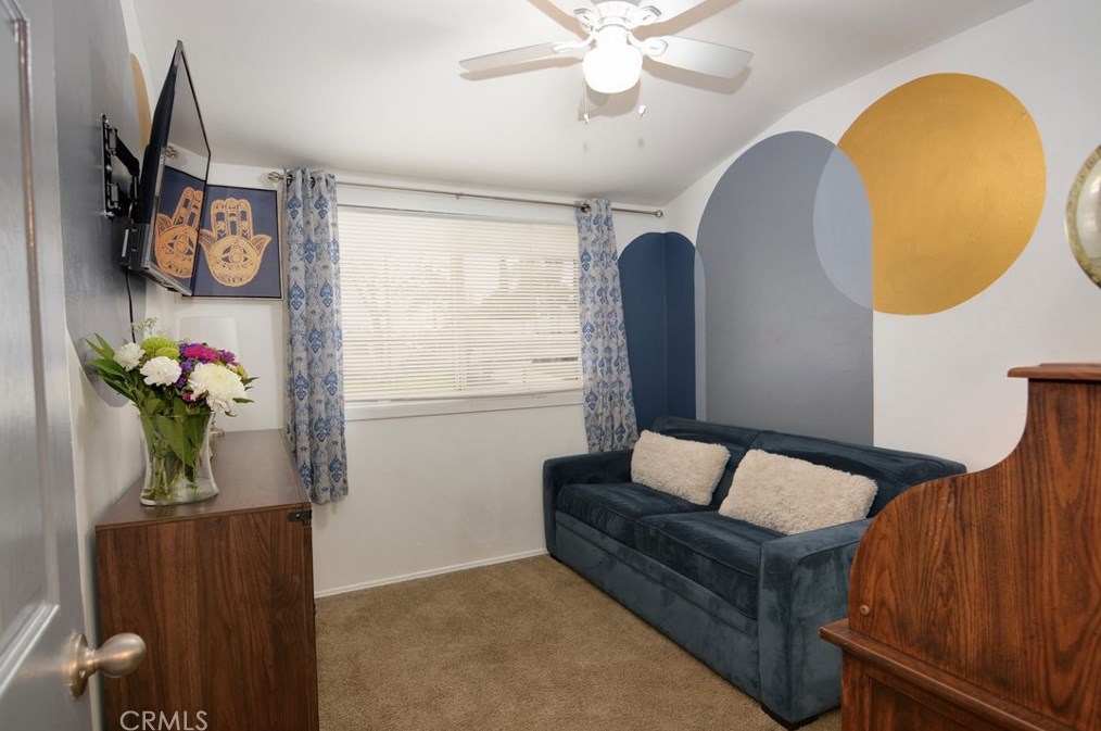 2948 Eton Pl, Pomona CA  91767-1735 exterior