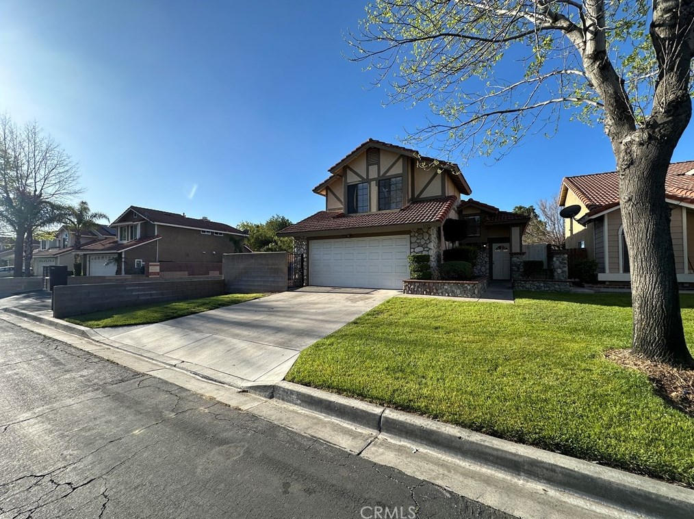 1155 W Victoria St, Rialto, CA 92376