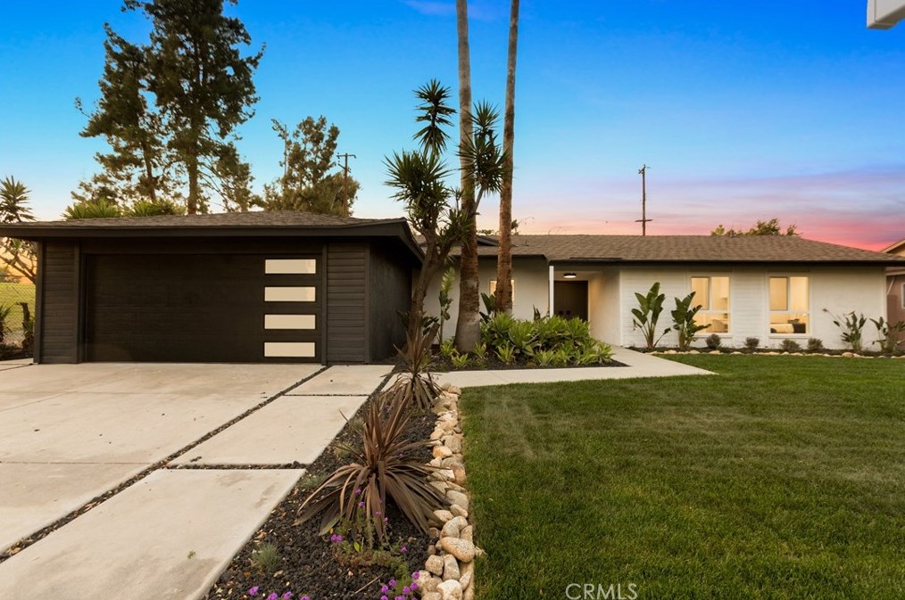 1363 W 11th St, Upland, CA 91786