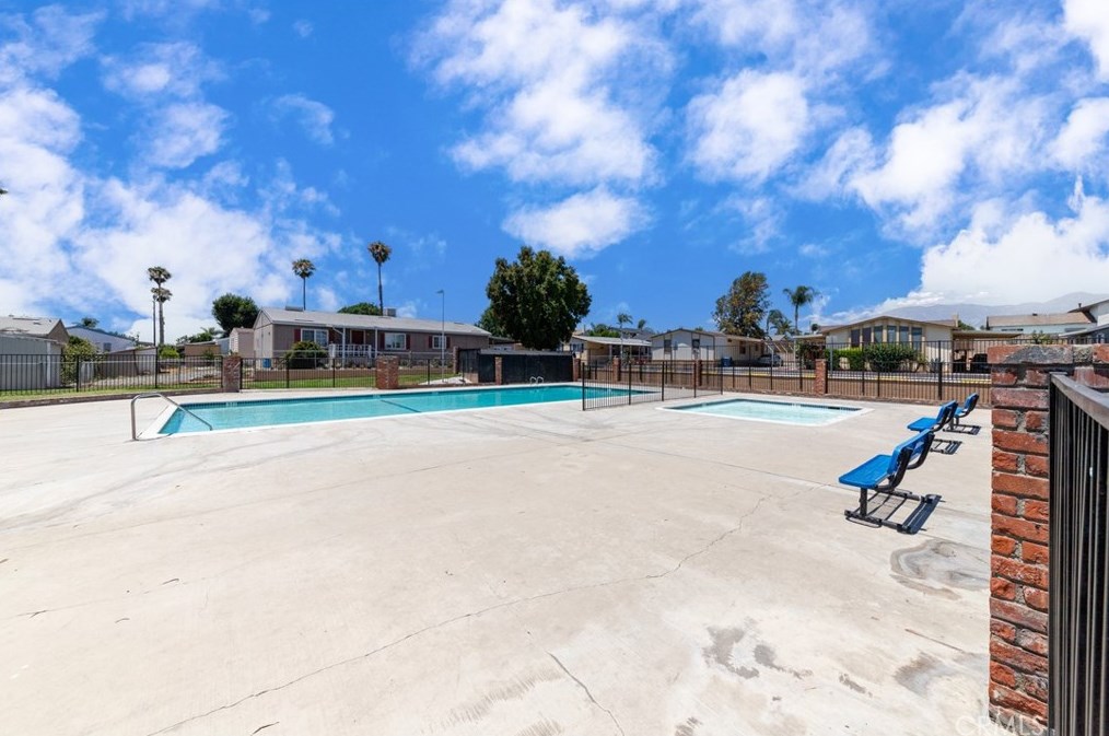 1855 Riverside Dr, Ontario CA  91761-7223 exterior