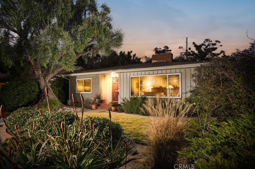 533 Baughman Ave, Claremont, CA 91711-3733