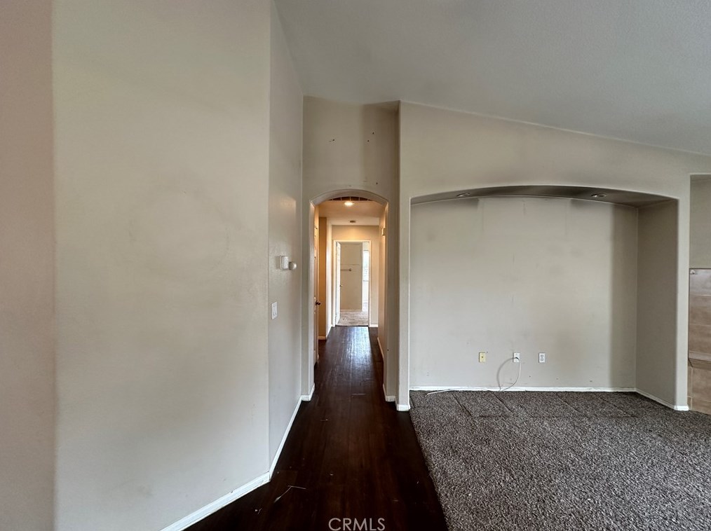 810 Aria Rd, Hemet CA  92543-4372 exterior