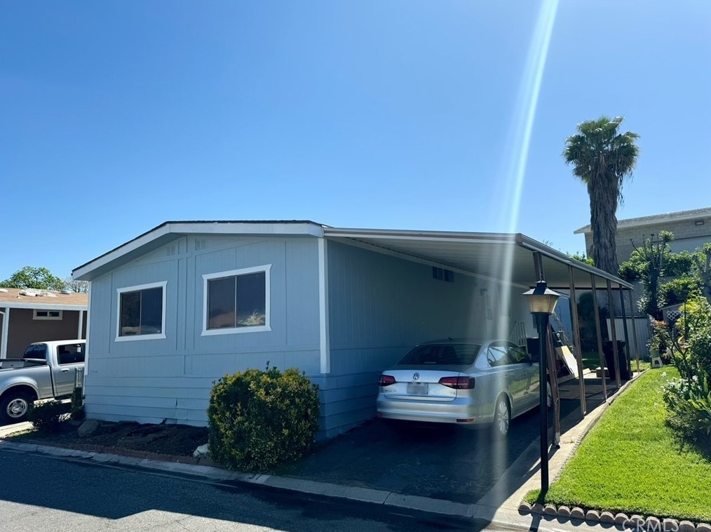 2851 S La Cadena Dr #31, Colton, CA 92324