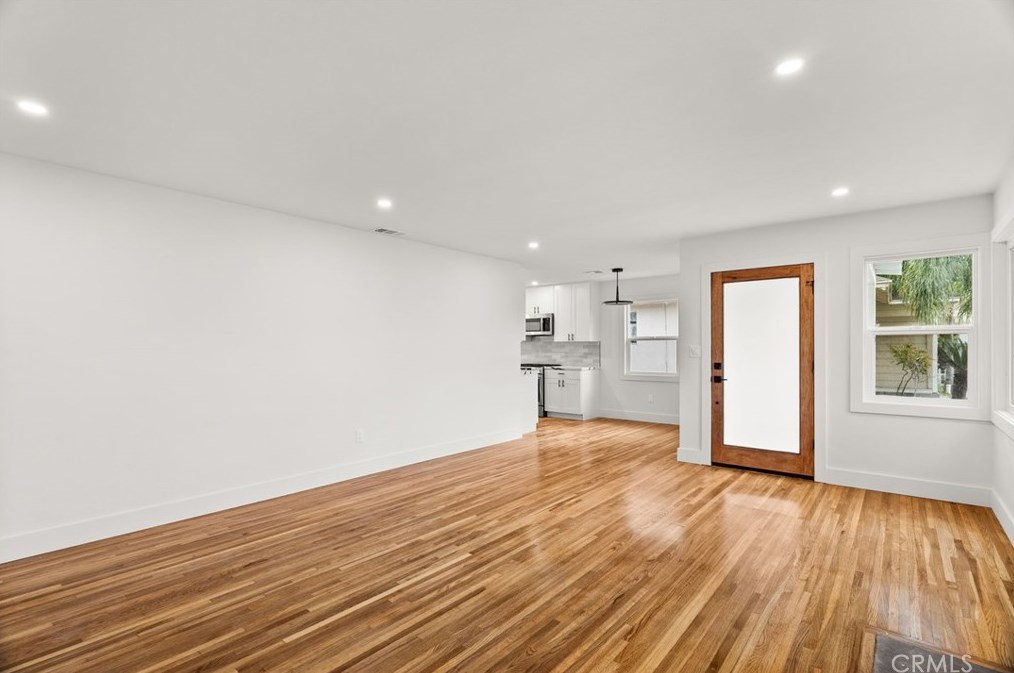 720 Amstutz Ave, Anaheim CA  exterior