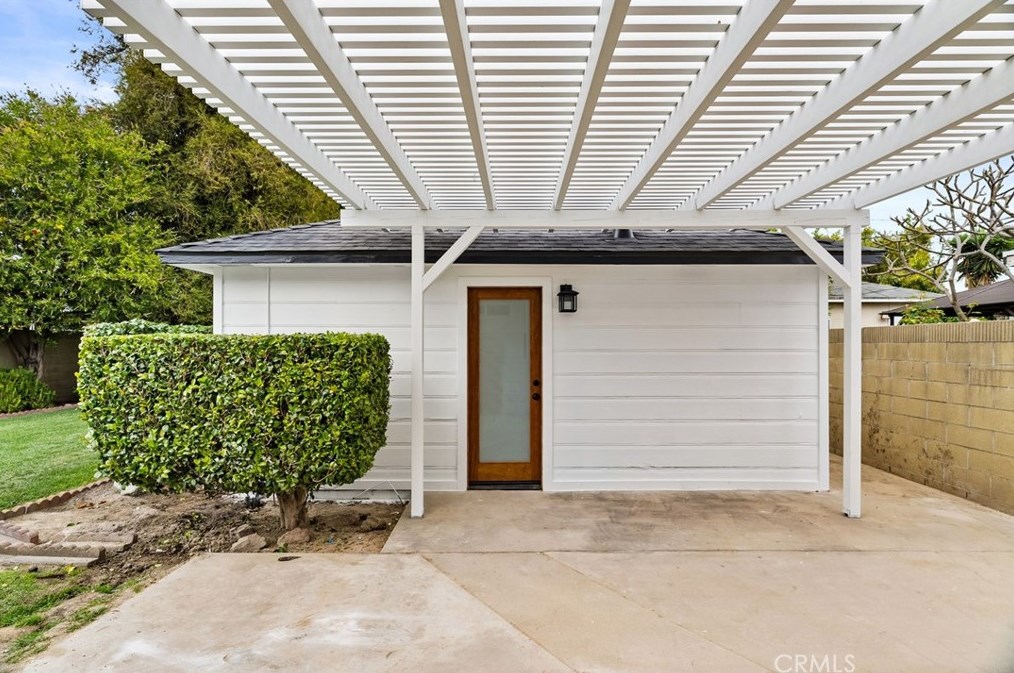 720 Amstutz Ave, Anaheim CA  exterior