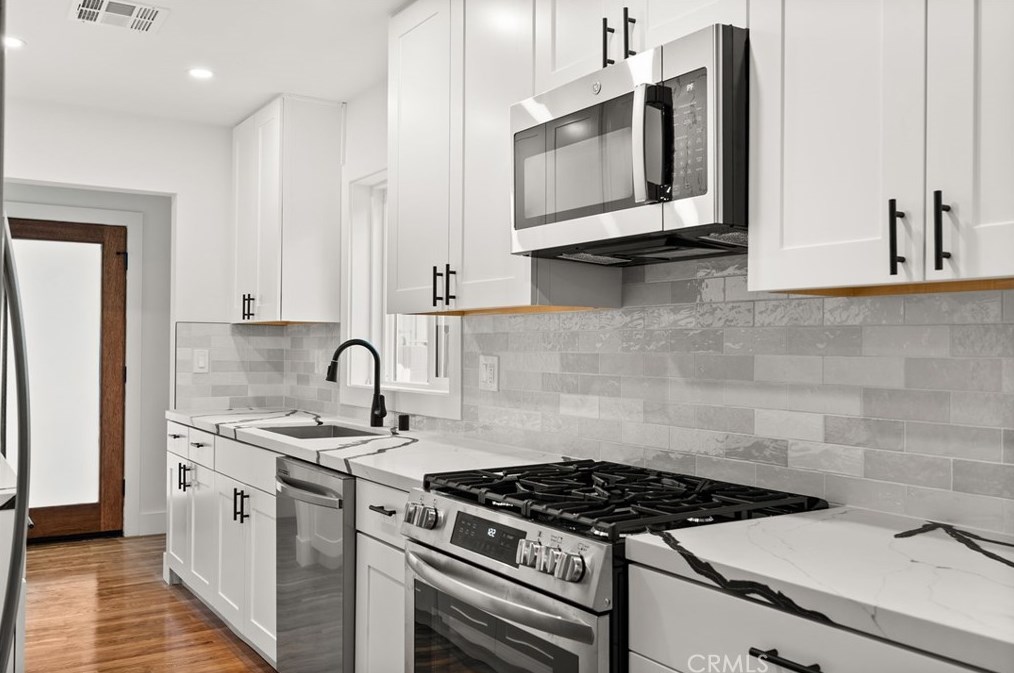 720 Amstutz Ave, Anaheim CA  exterior