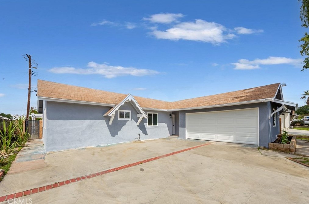 2419 Lennox St, Pomona, CA 91767