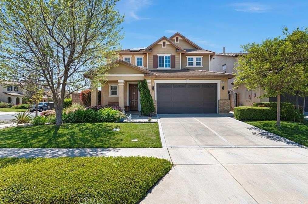 15759 Fan Palm St, Fontana, CA 92336