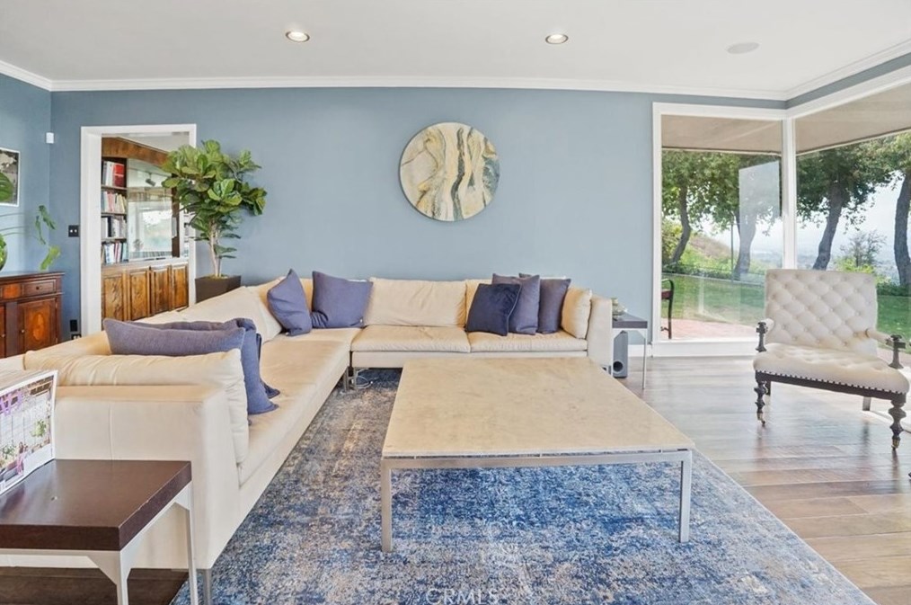 3621 Hemlock Dr, San Bernardino CA  92404-3102 exterior