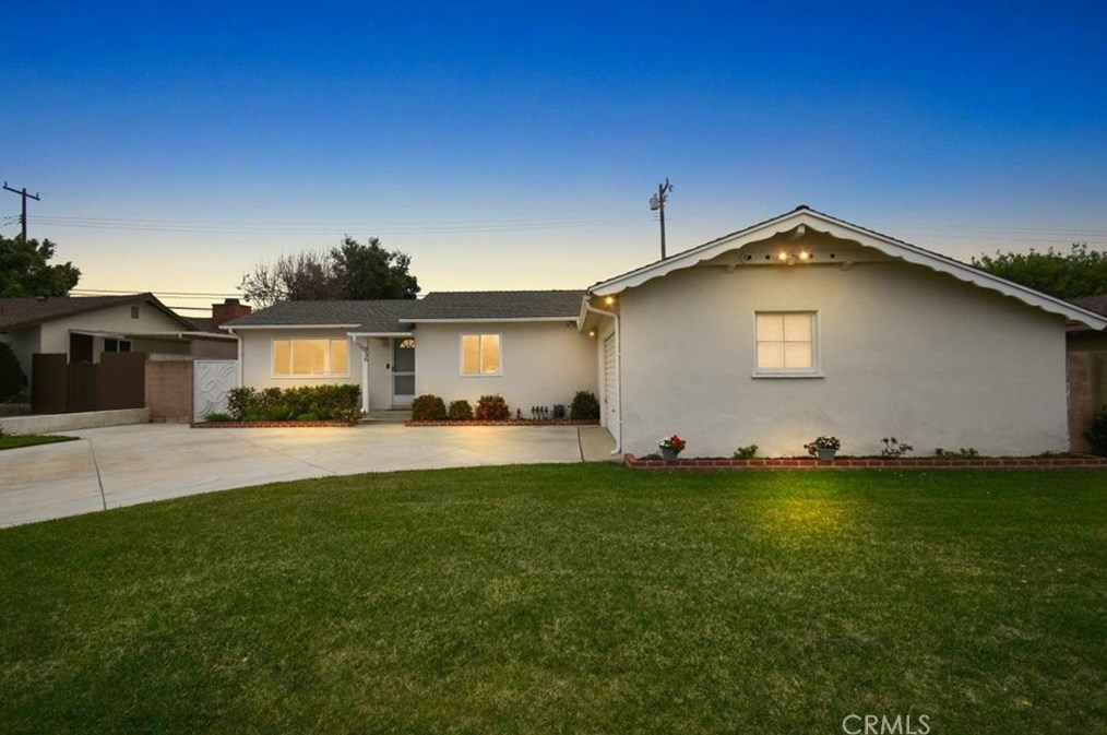 336 W Carter Dr, Glendora, CA 91740