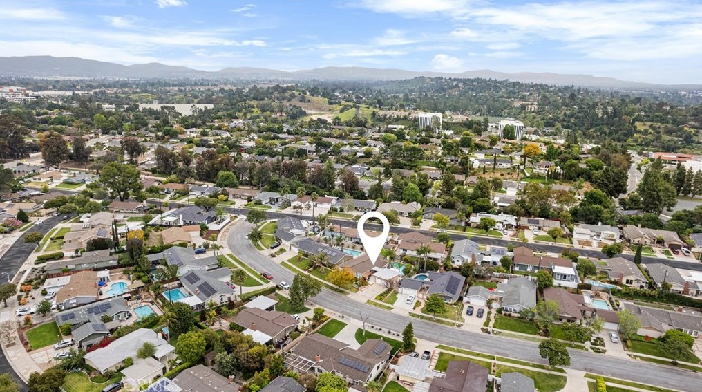 1054 El Dorado Dr, Fullerton CA  92835-3724 exterior