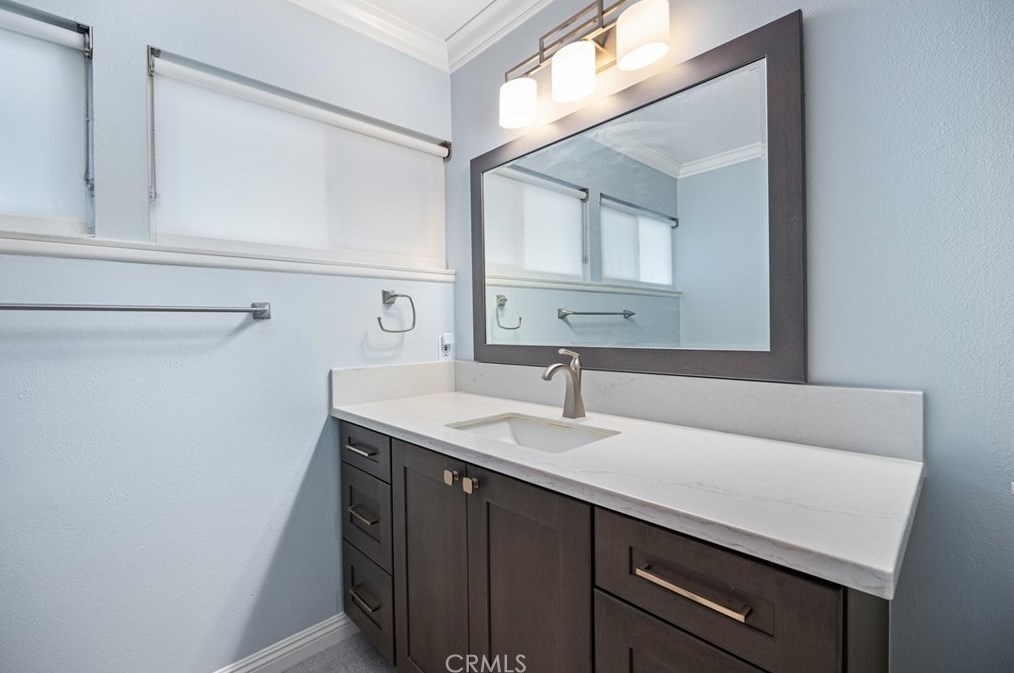 1054 El Dorado Dr, Fullerton CA  92835-3724 exterior