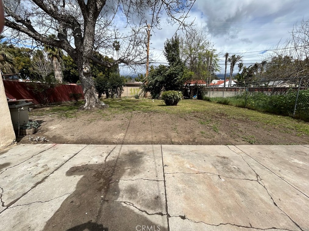 474 23, San Bernardino CA  92405-3719 exterior