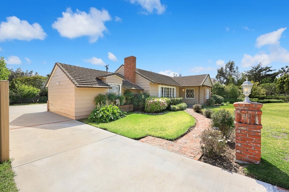 466 Oxford Dr, Arcadia, CA 91007