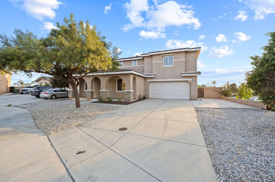 11861 Citrus Ct, Moreno Valley, CA 92557-6644