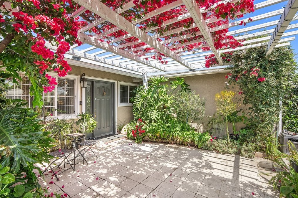 4366 Phillips Blvd, Pomona, CA 91766-4646
