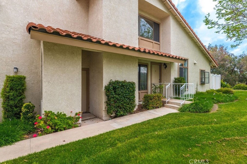 23040 Paseo De Terrado #1, Pomona, CA 91765