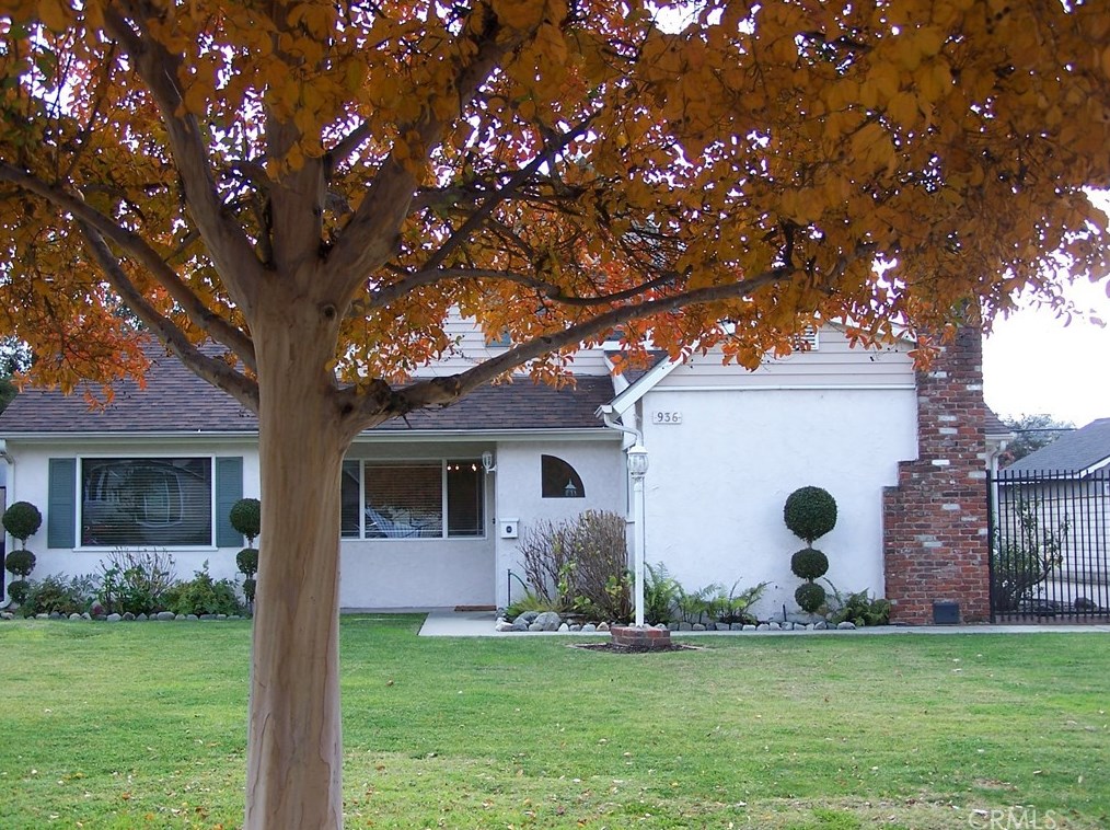 936 Ada Ave, Glendora, CA 91741-3647