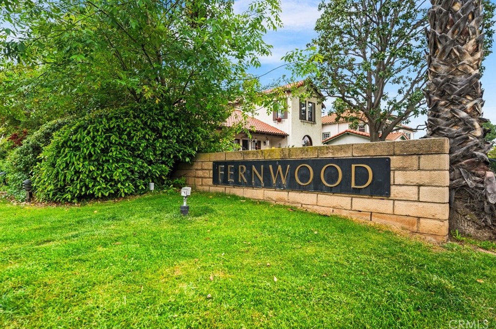 234 Fern Ave, Redlands CA  92373-6064 exterior