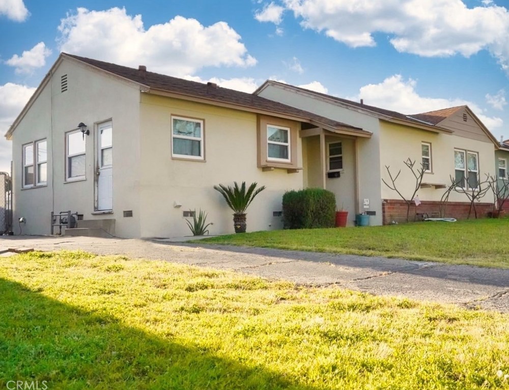 2849 Kelly Ln, Pomona, CA 91767-1935