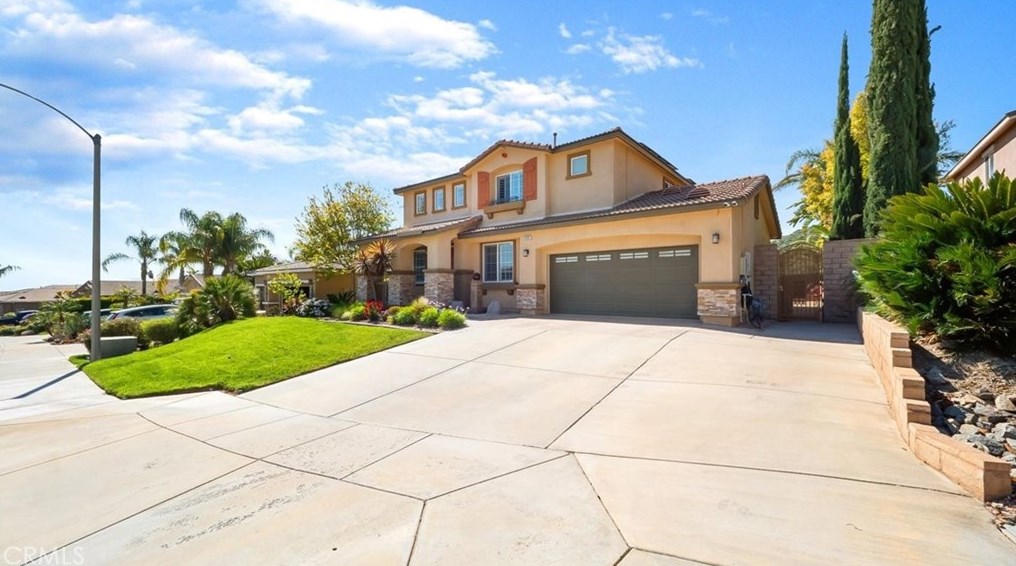 29397 Cascade Ct, Lake Elsinore, CA 92530