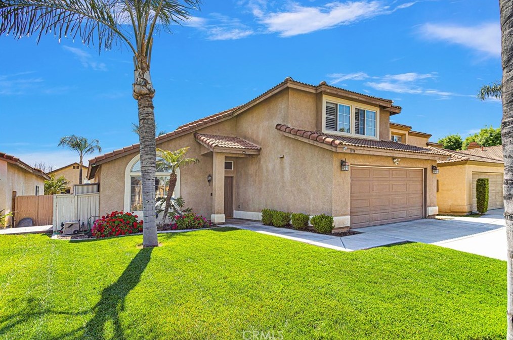 5114 Seri Ct, Riverside, CA 92509-7800