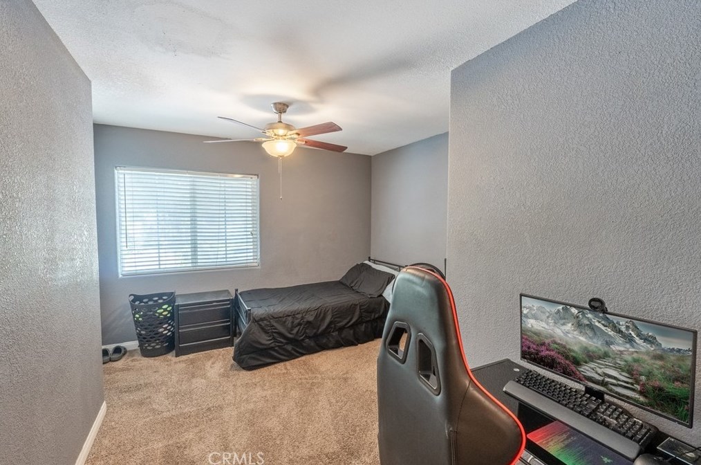 5372 Elm St, San Bernardino CA  92404 exterior