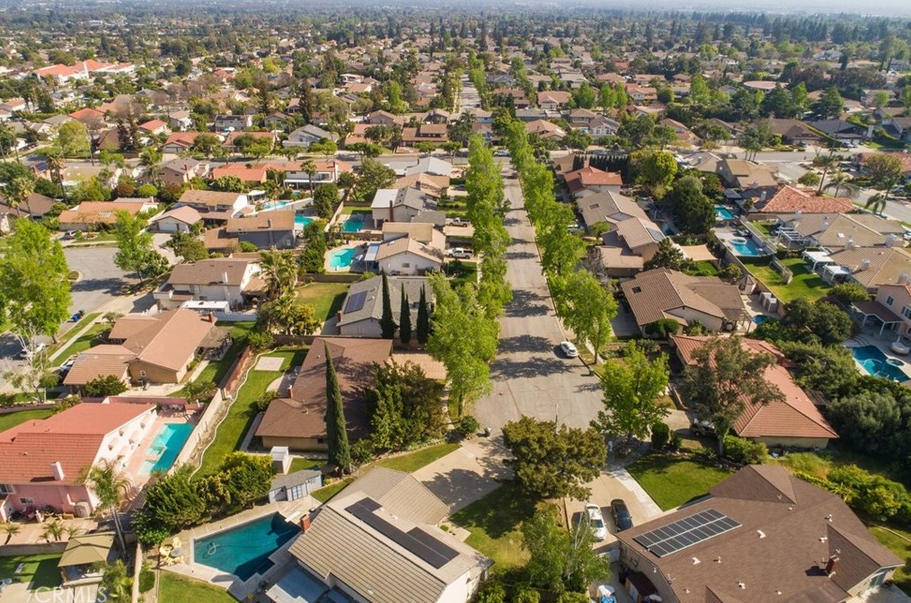 2238 Coolcrest Way, Upland CA  91784-1290 exterior