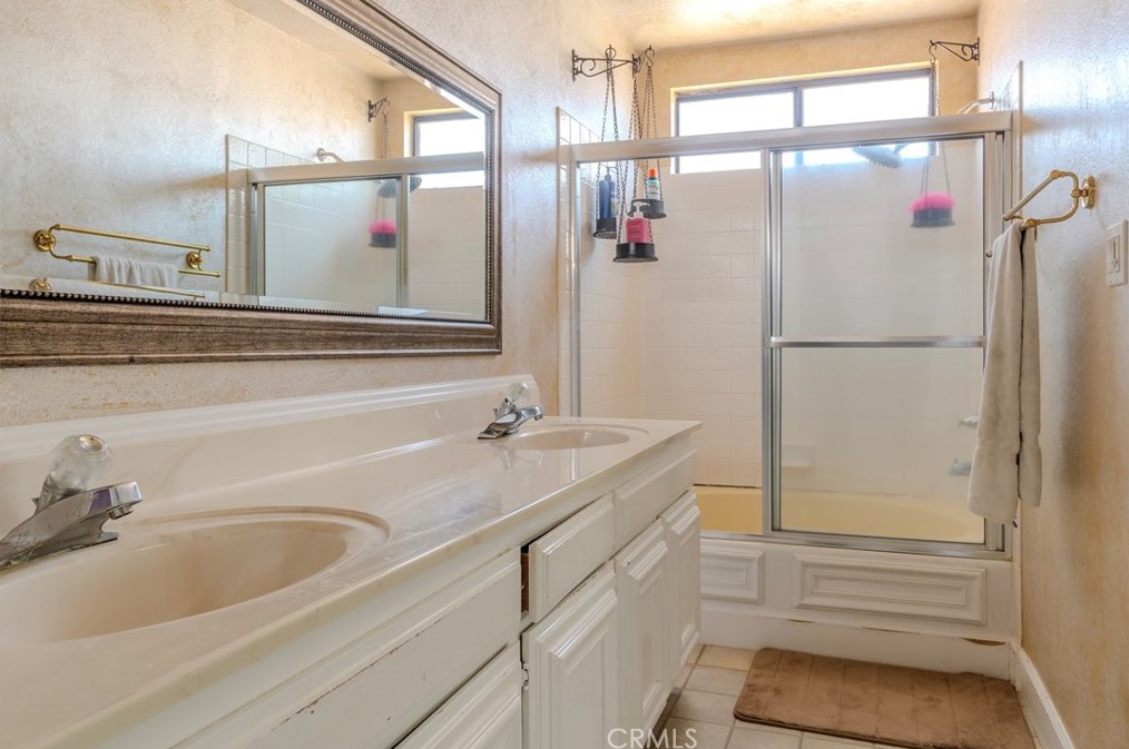 3117 Gingerwood Ln, Lancaster CA  93536-4798 exterior