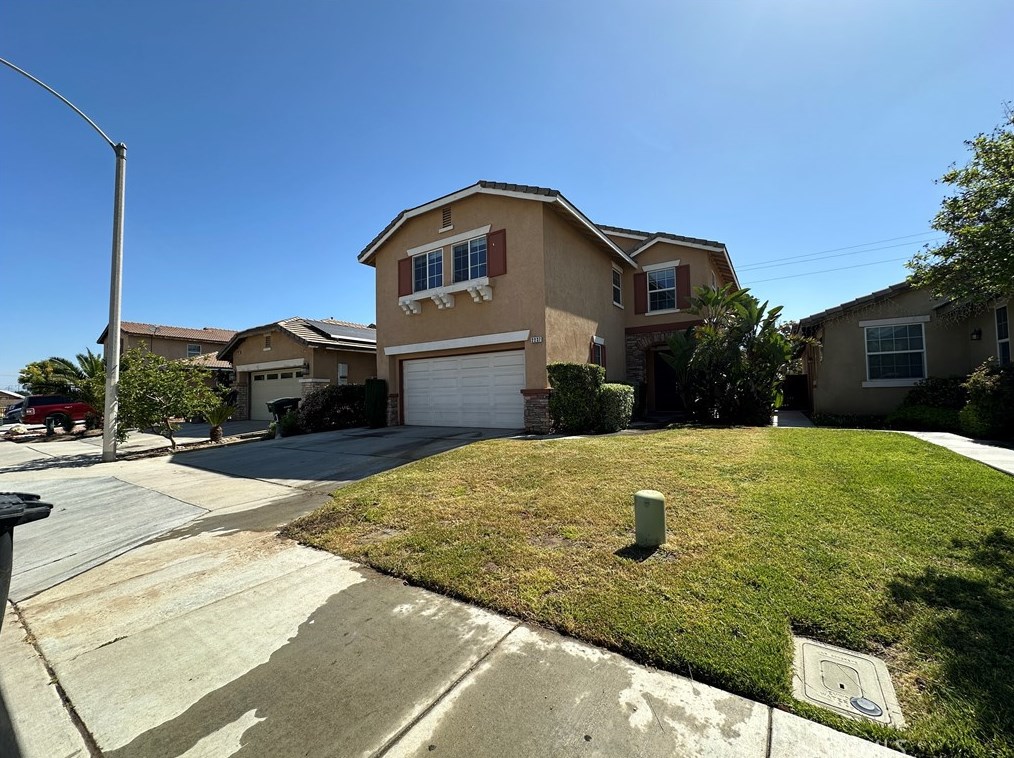 2237 Glimmer Way, Perris, CA 92571-2658