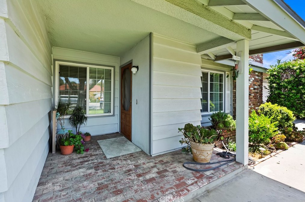 11711 Crystal Ave, Chino, CA 91710-1714