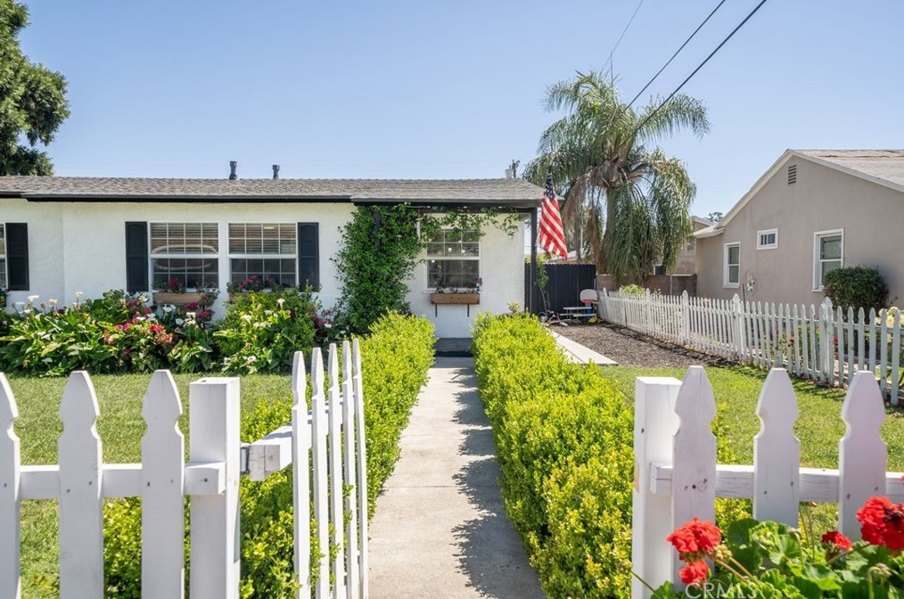 758 Winn Dr, Upland CA  91786-4655 exterior