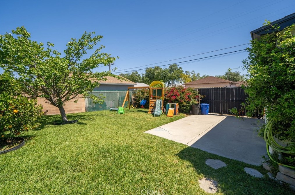 758 Winn Dr, Upland CA  91786-4655 exterior