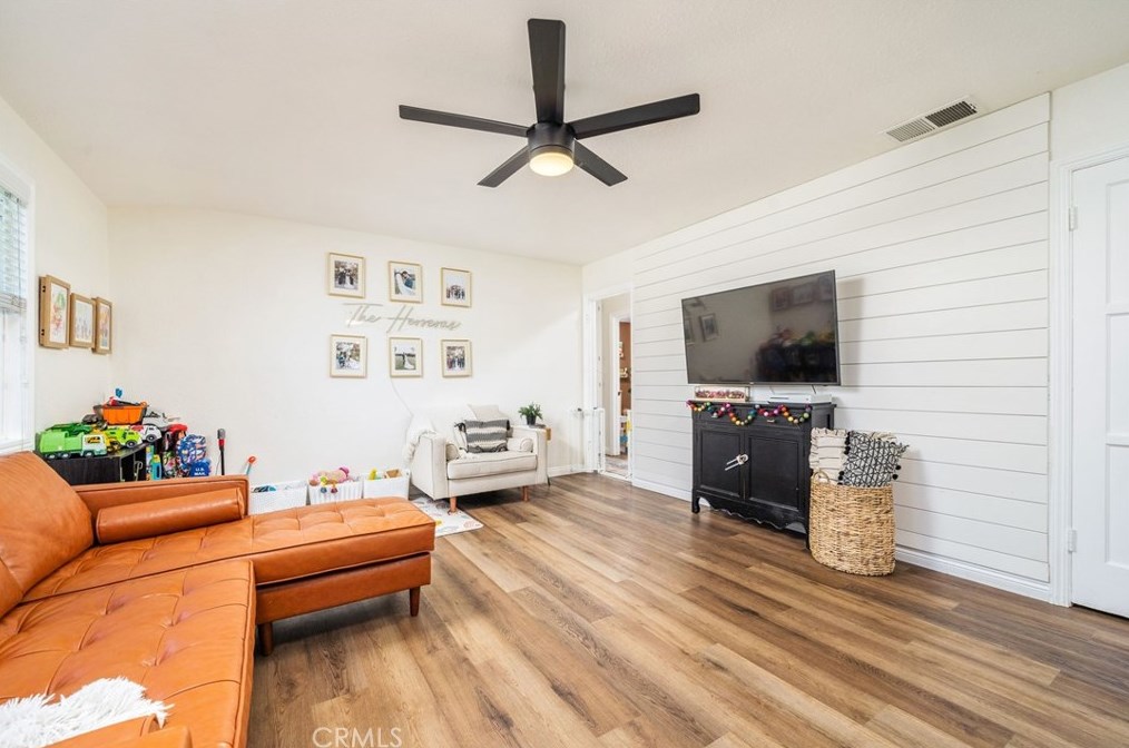 758 Winn Dr, Upland CA  91786-4655 exterior