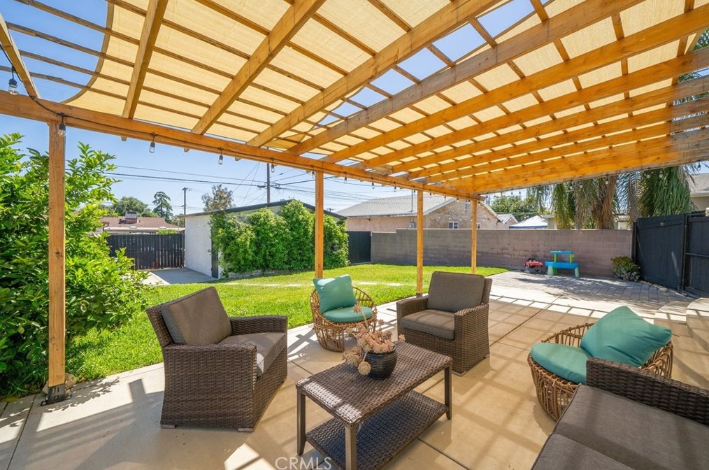 758 Winn Dr, Upland CA  91786-4655 exterior