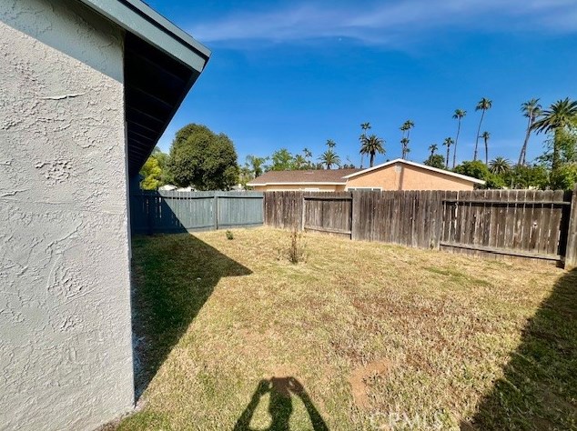 2722 Kathleen St, Riverside CA  92506-4305 exterior