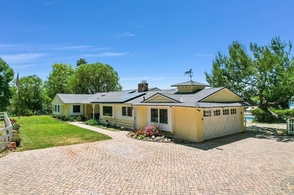 20531 E Via Verde St, Covina, CA 91724