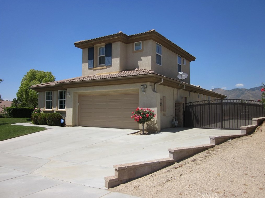 943 Harvest Dr, San Jacinto, CA 92583-5429