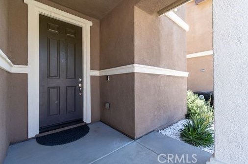 4847 Condor Ave, Fontana CA 92336-4715 exterior