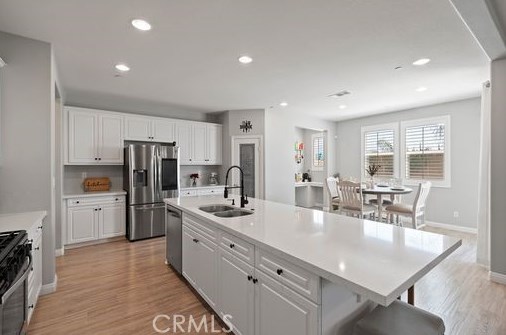 4847 Condor Ave, Fontana CA 92336-4715 exterior