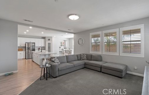 4847 Condor Ave, Fontana CA 92336-4715 exterior