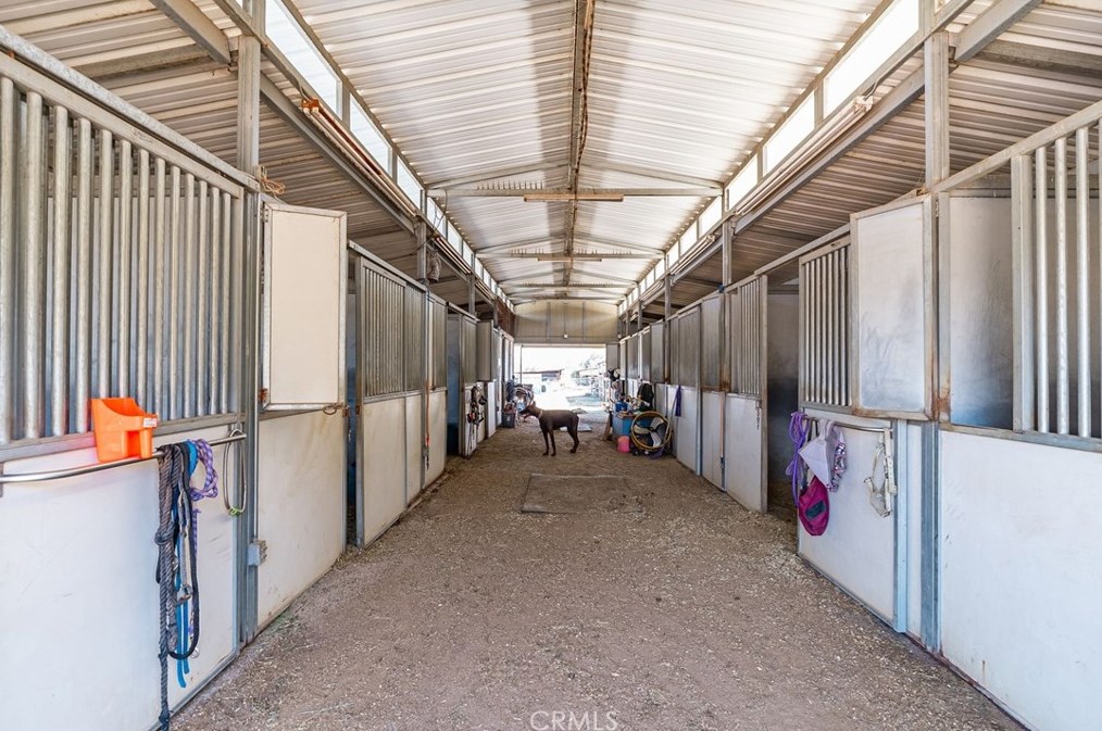 5699 Steve St, Riverside CA  92509-3639 exterior