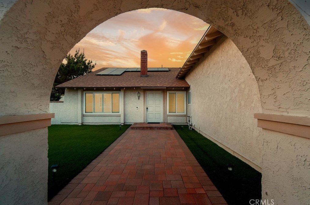 10230 Banyan St, Rancho Cucamonga, CA 91737-3704